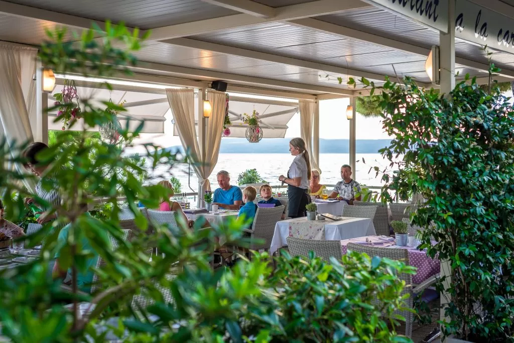 Hotel-Maritimo-restoran-140-of-162-1024x684