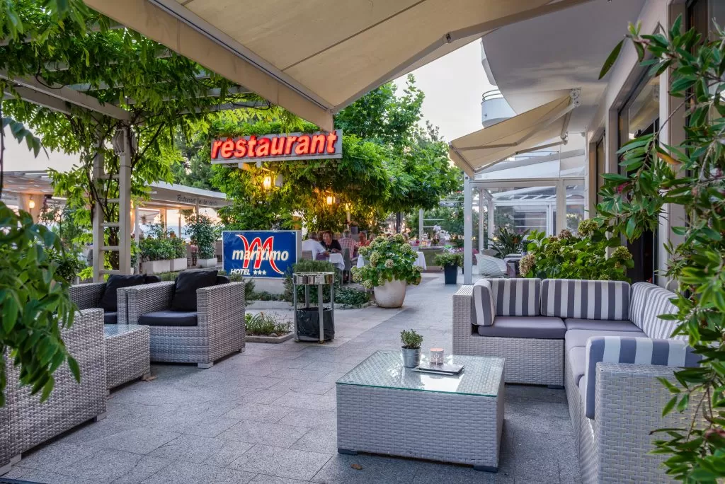 Hotel-Maritimo-restoran-142-of-162-1024x684